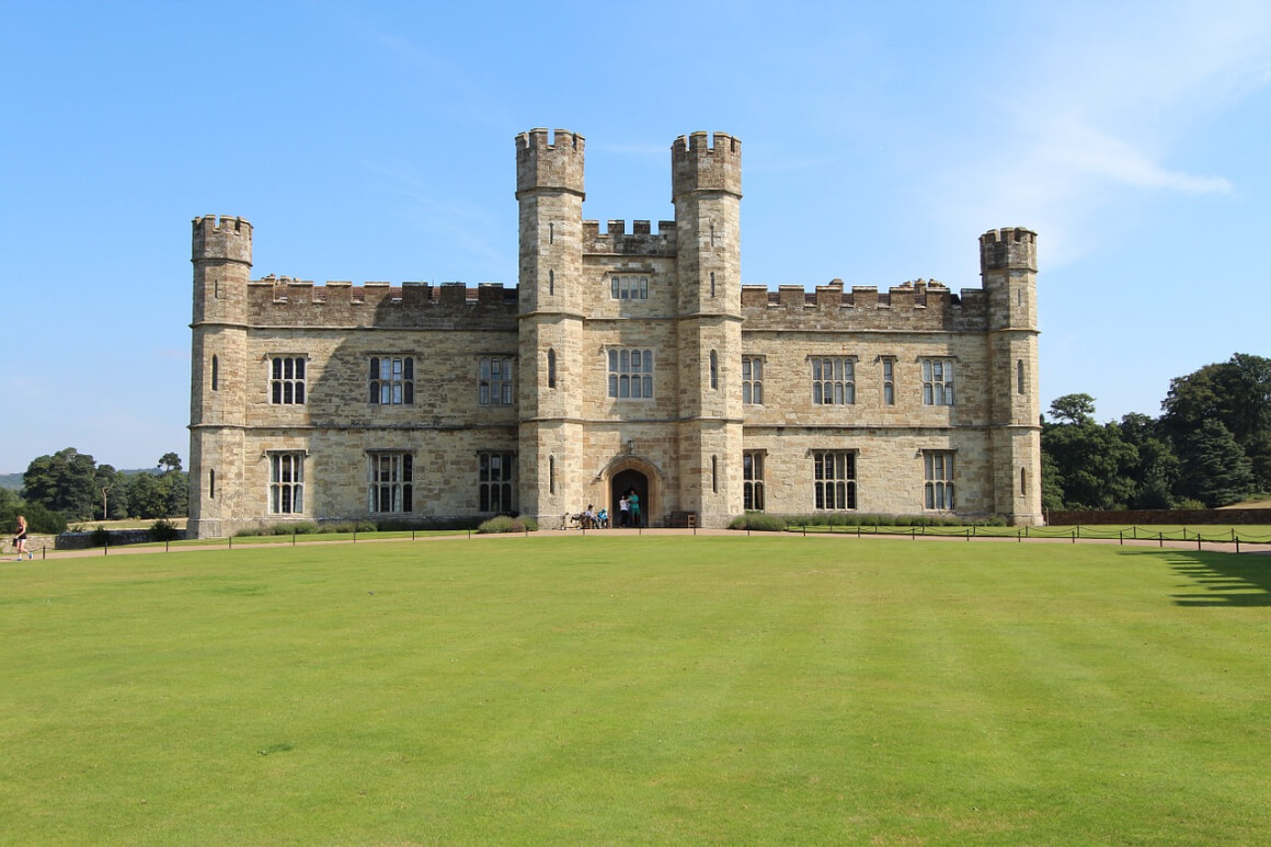 Day Trip to Leeds Castle