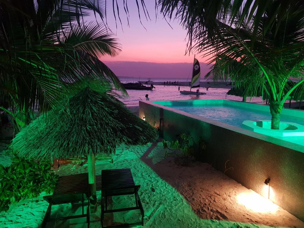Lazy Beach Hotel Zanzibar