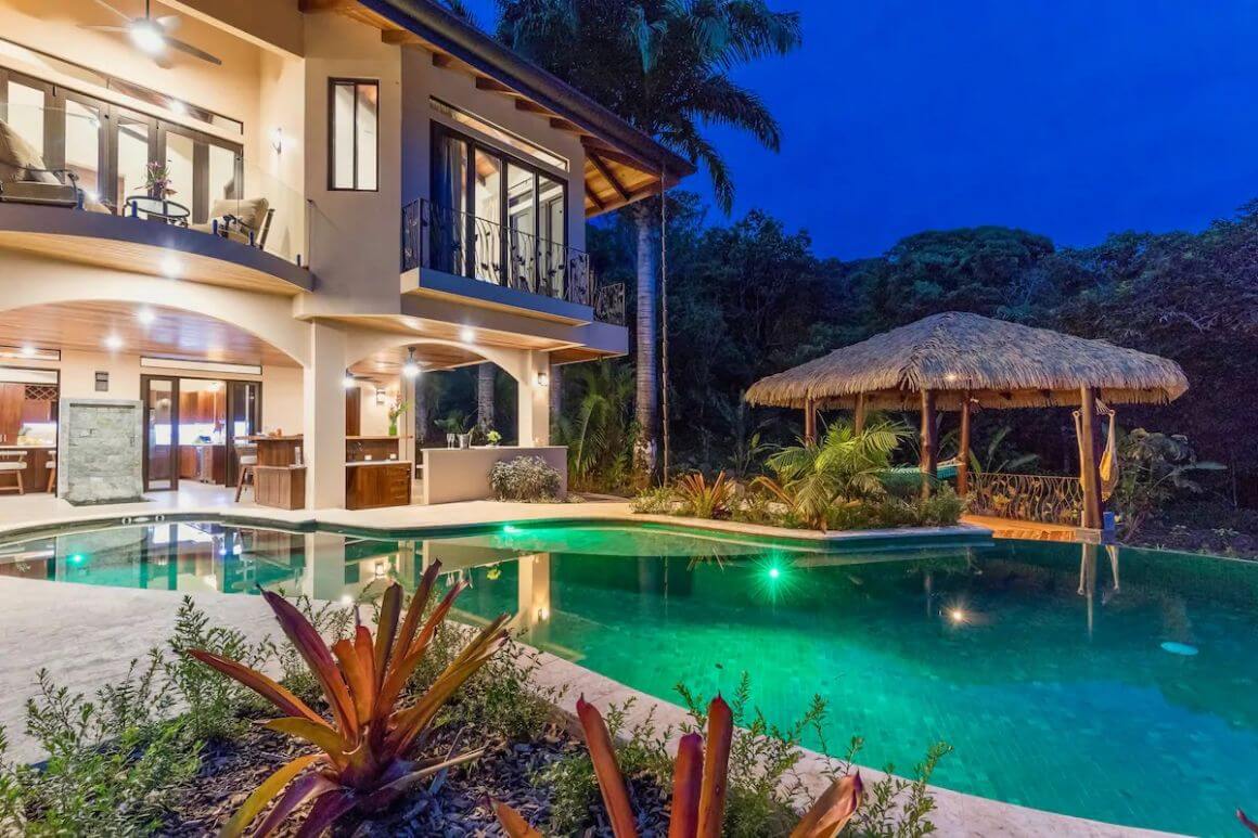 Luxurious 3 Bed Villa with Ocean Views Costa Rica