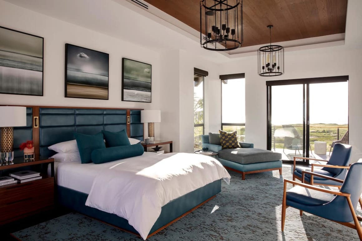 Modern Beachfront Residence