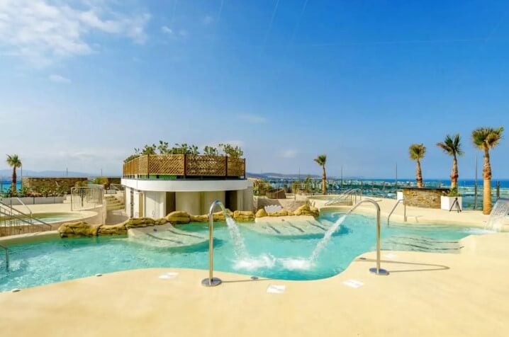 Seaside Serenity Oasis