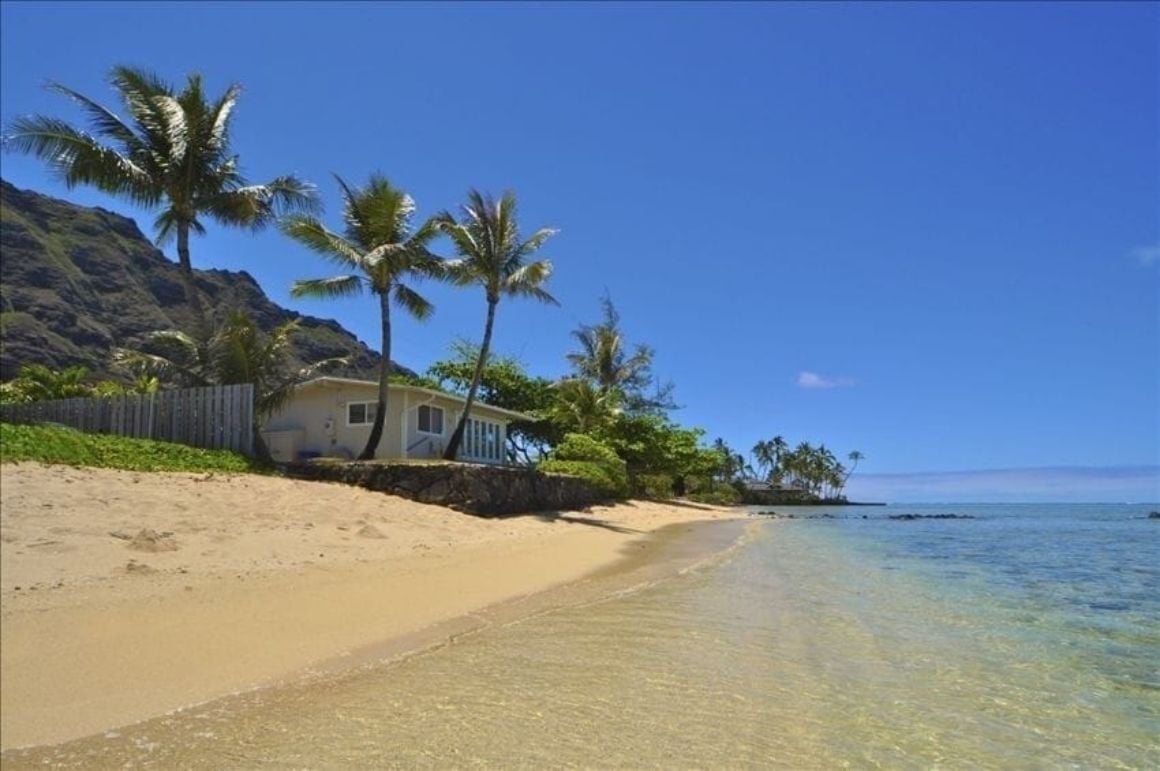 Secluded Beach Paradise Bungalow for stay in Oahu