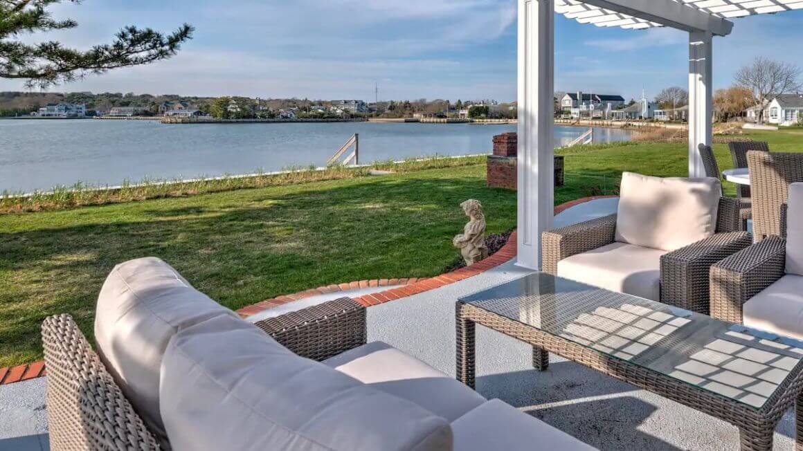 Stunning Waterfront Home with 3 Beds The Hamptons