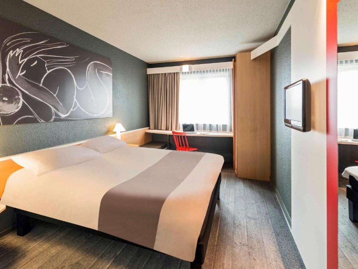 The Ibis