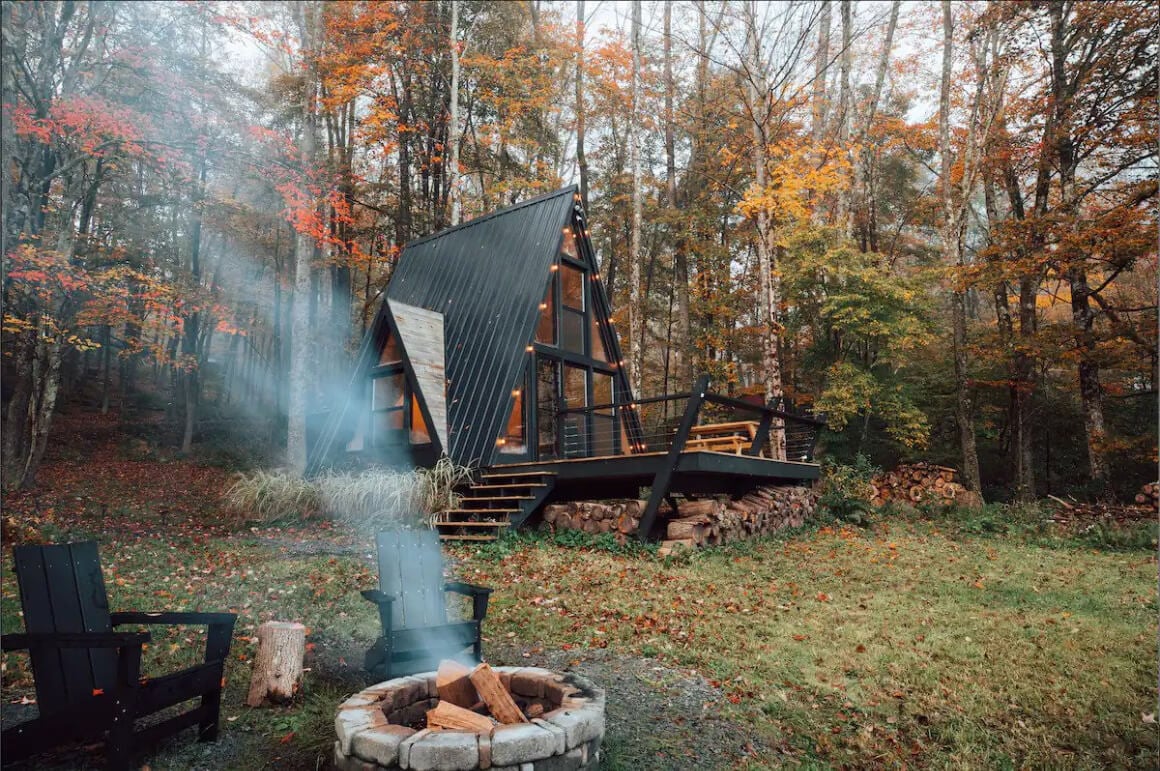 A-Frame 1 Bed Lakeside Cabin