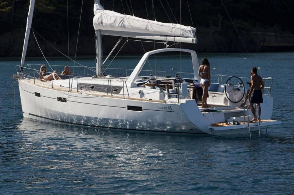 Beneteau Oceanis 45 Premier