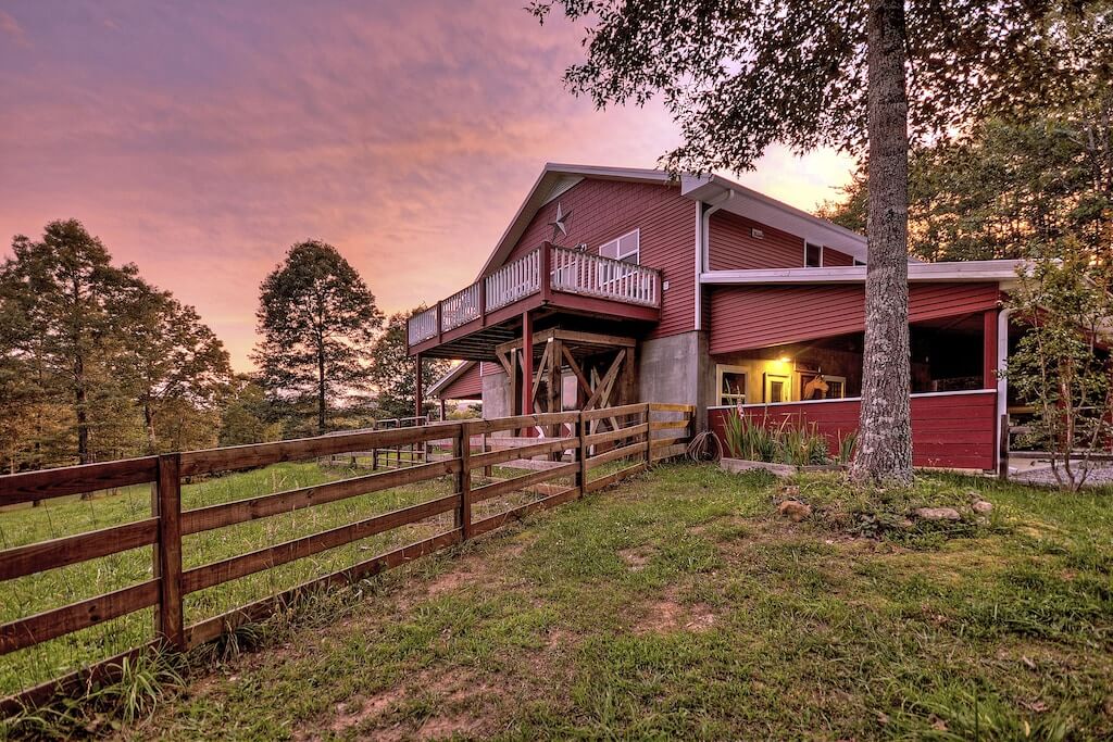 Classic 1 Bed Farmhouse with Views