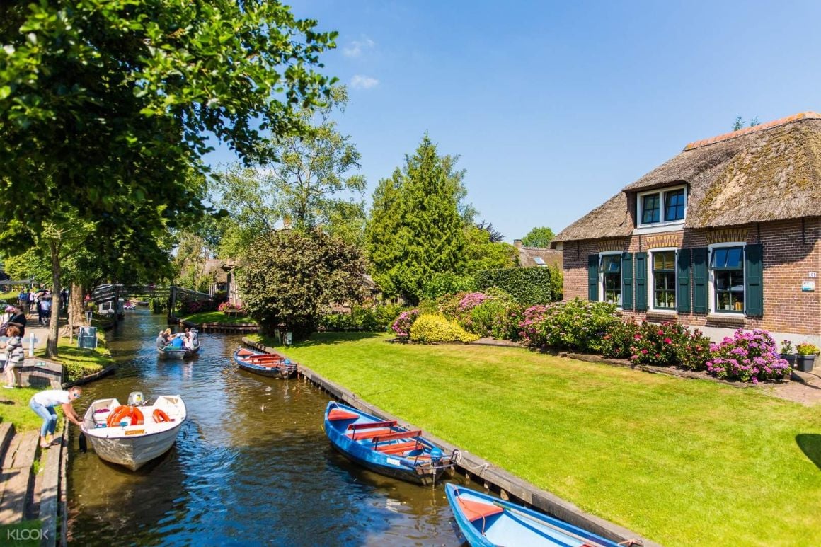 Day Trip to Giethoorn Amsterdam