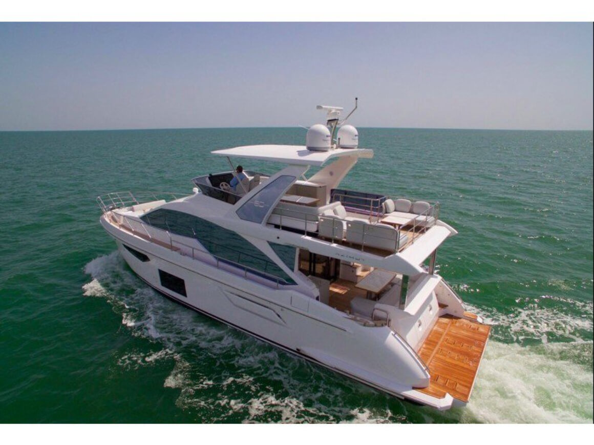 Luxurious 60-foot Azimut Sail Boat