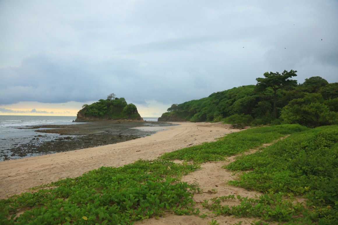 Playa Pelada Costa Rica