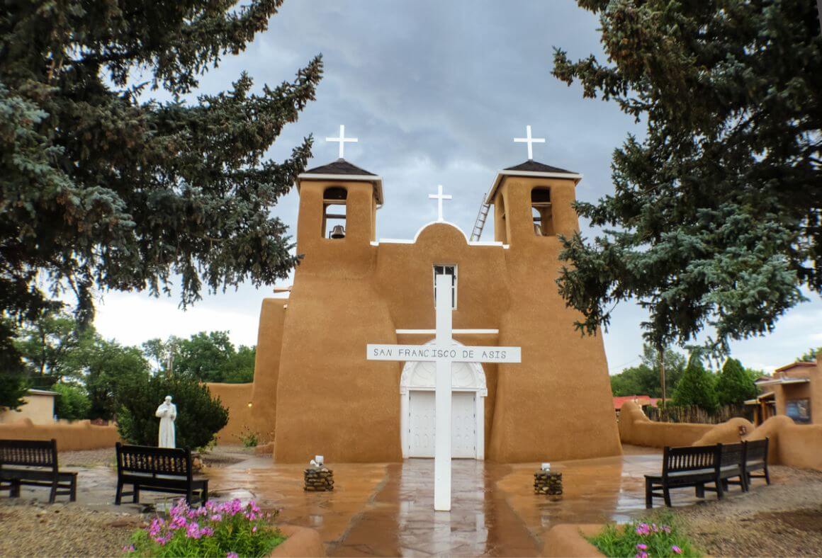 Ranchos de Taos Plaza