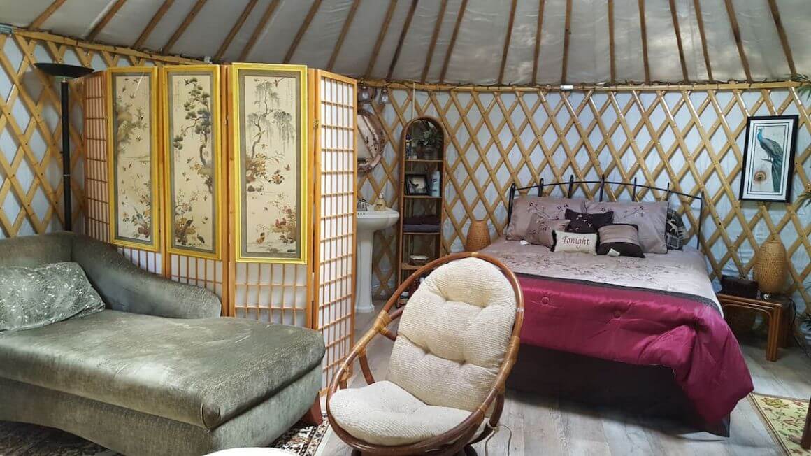 Riverside Yurt with Beautiful Views