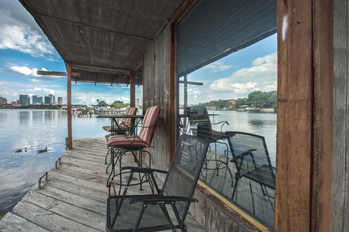 Rustic 1 Bed Floating vacation rental in Tampa