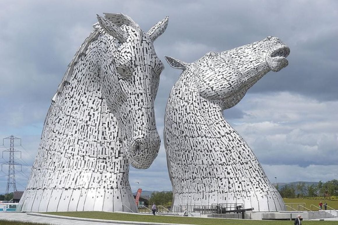 The Kelpies and Falkirk Wheel Glasgow