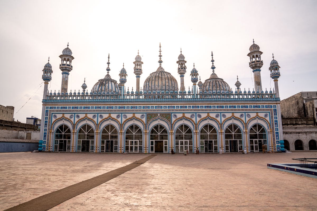 jamia masjid historical mosque blue and white in pakistan