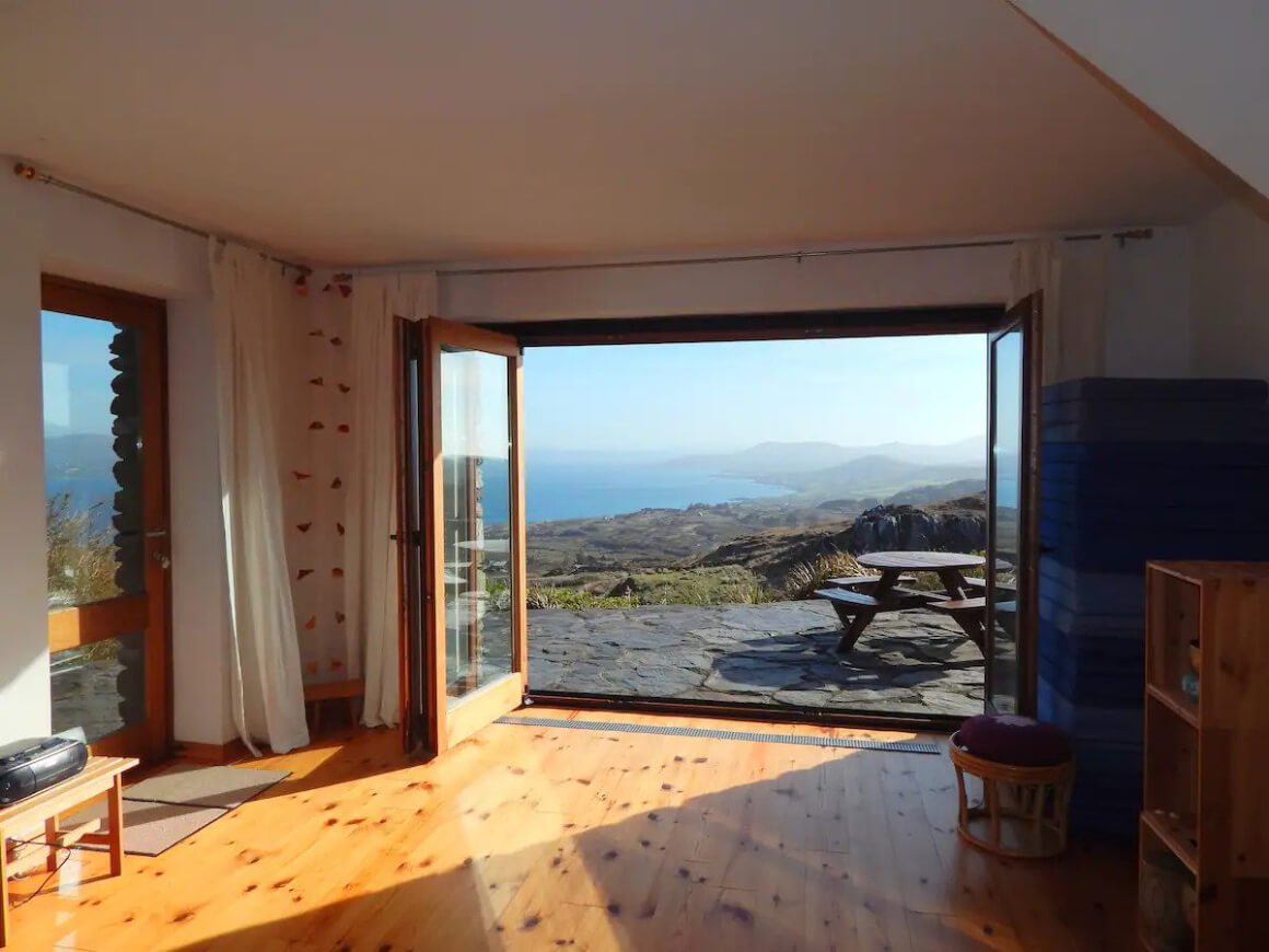 4 Bed holiday rental in Ireland with Sea Views