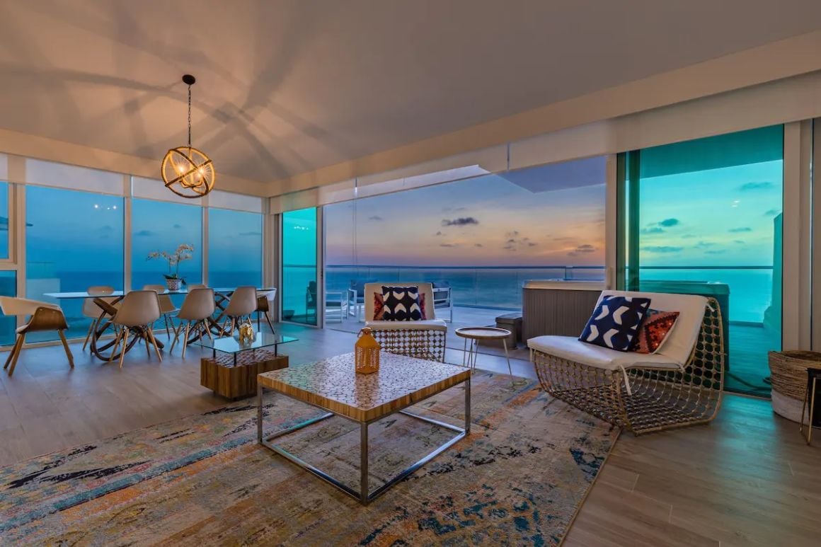 5 Bed Penthouse with 180-Degree Ocean Views Aruba
