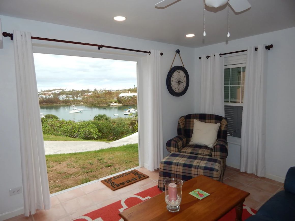 Idyllic 1 Bed Condo with Harbor Views Bermuda