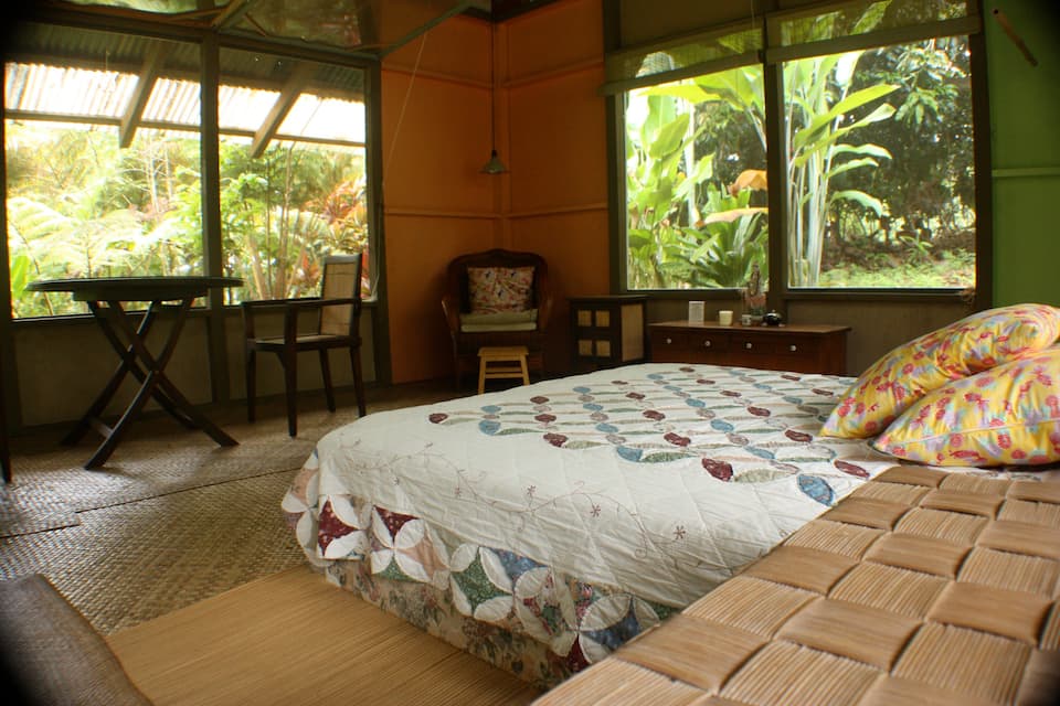 Mango Tree Cottage Hilo