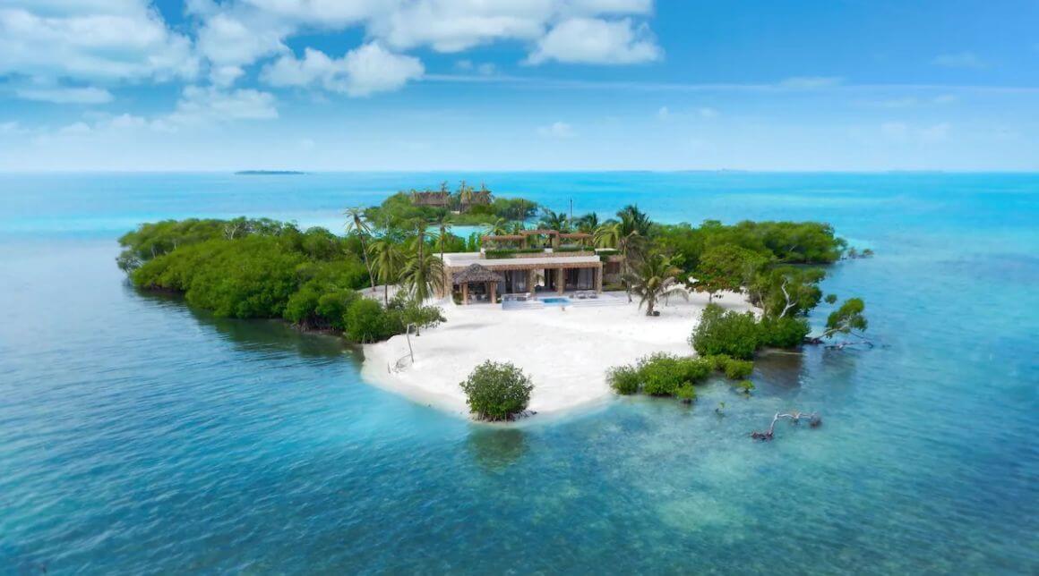 Private Island Paradise With Pool for 4 Belize