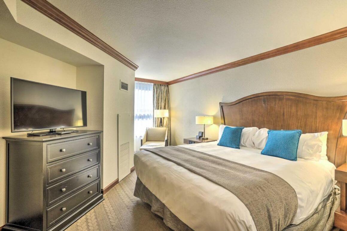 Ski-InandOut Squaw Valley Condo lake tahoe