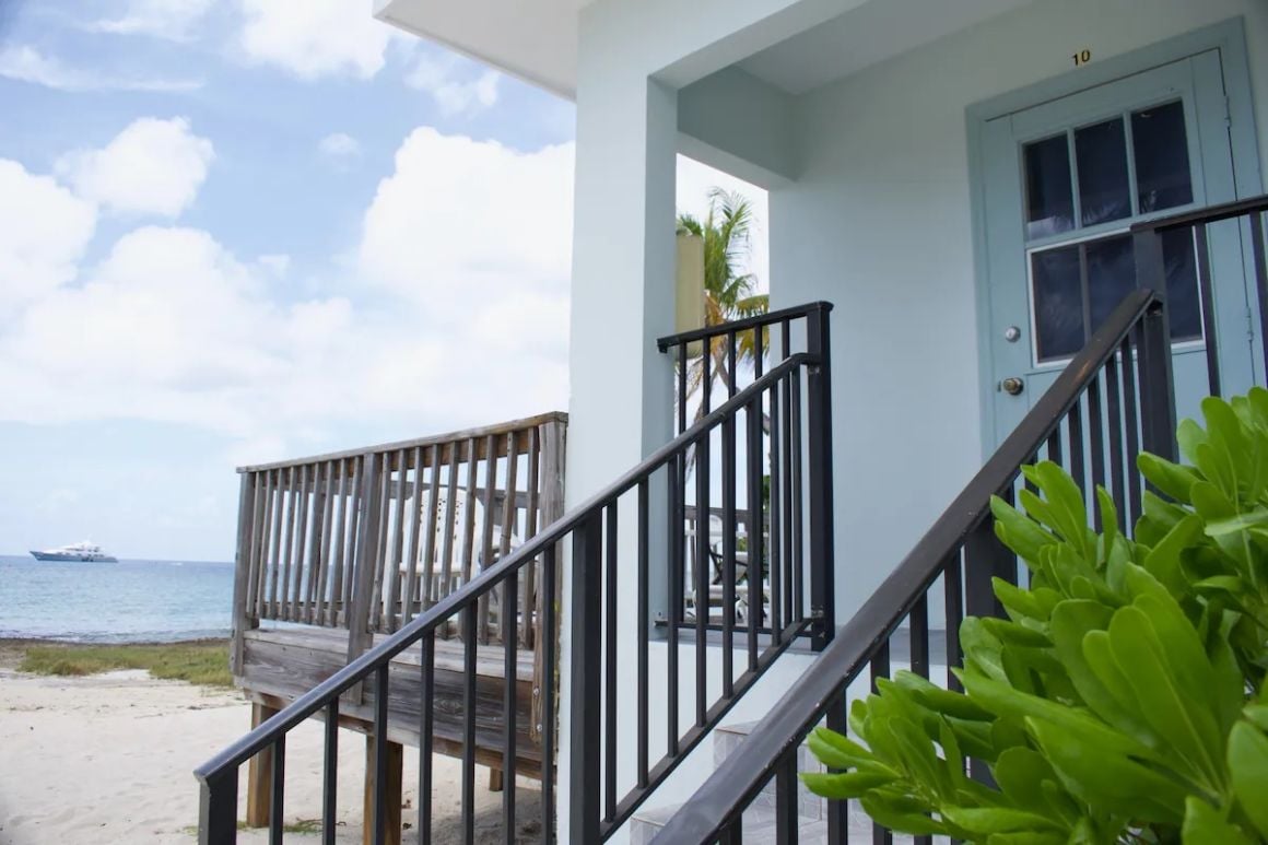 1BR Cottage on the Beach Cayman Island