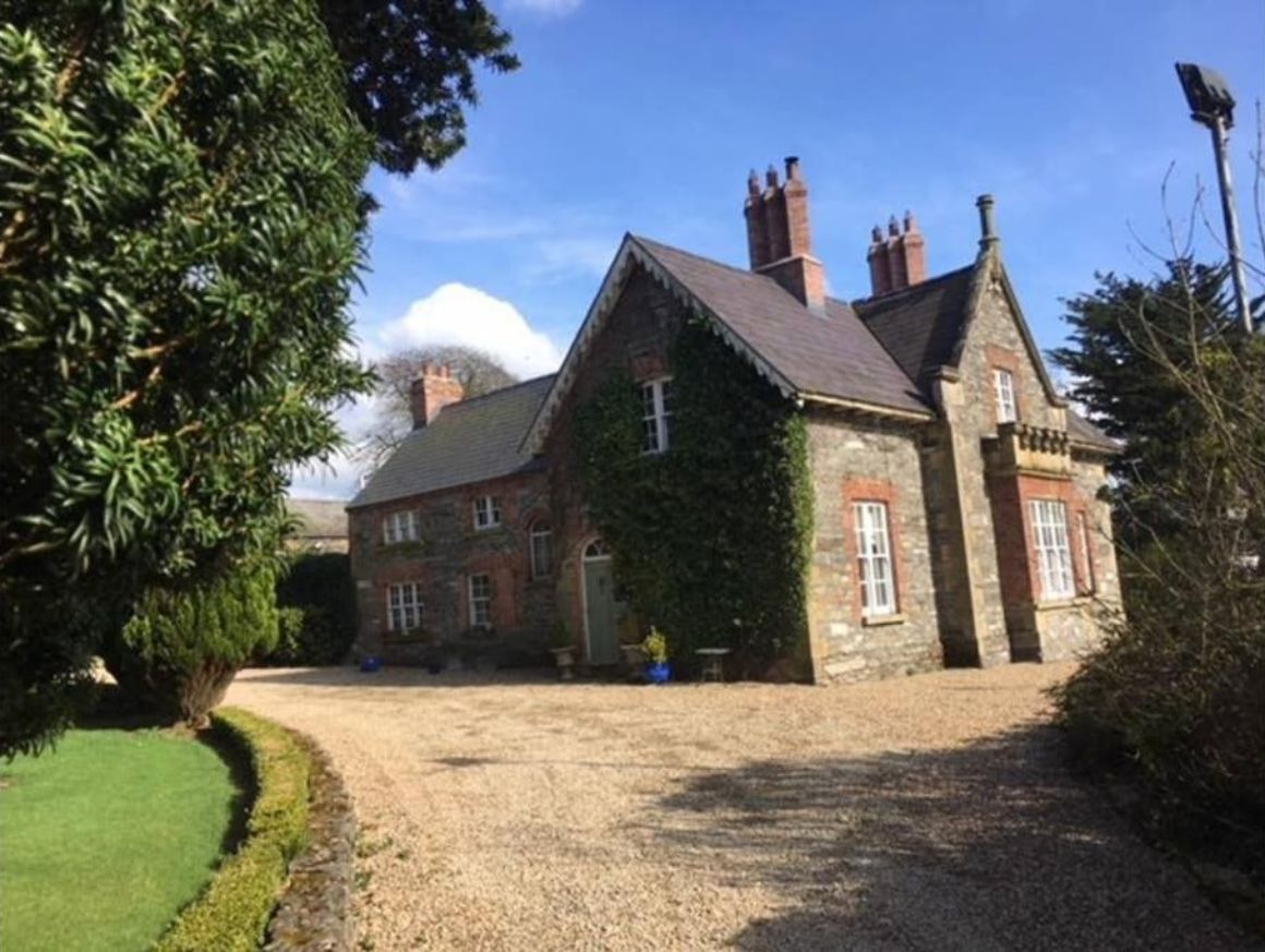 2 BR home on a farm Ireland