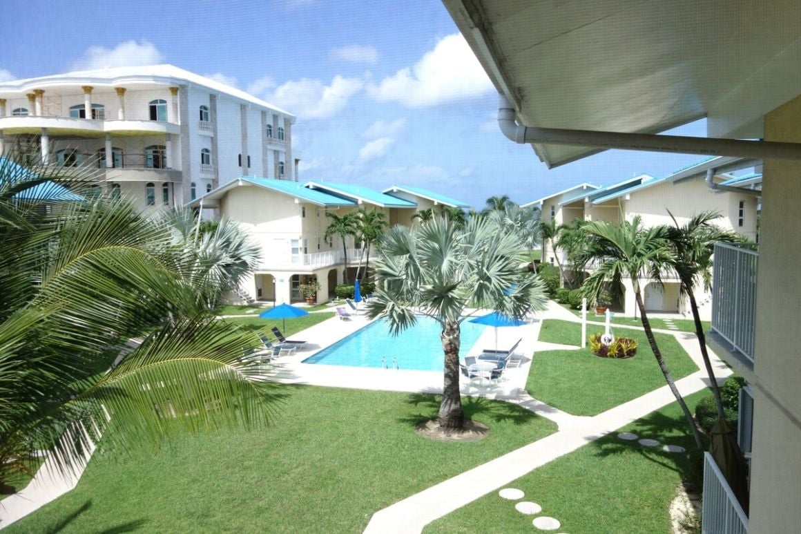 3BR Home W Pool Cayman Island