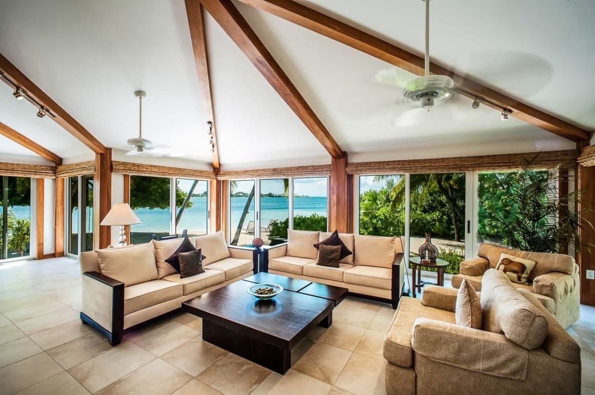 4 BR Oceanfront Home