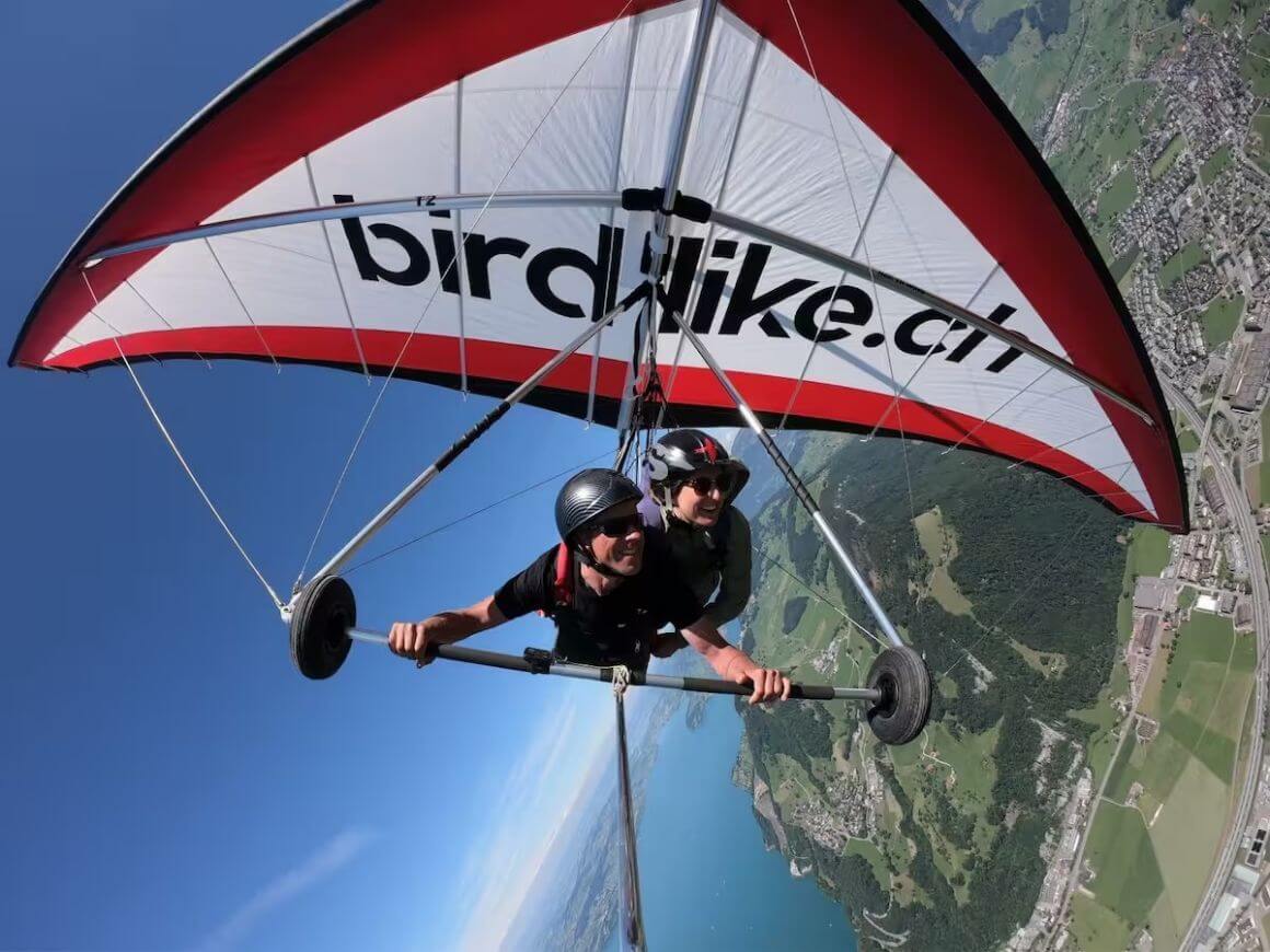 birdlike hang gliding
