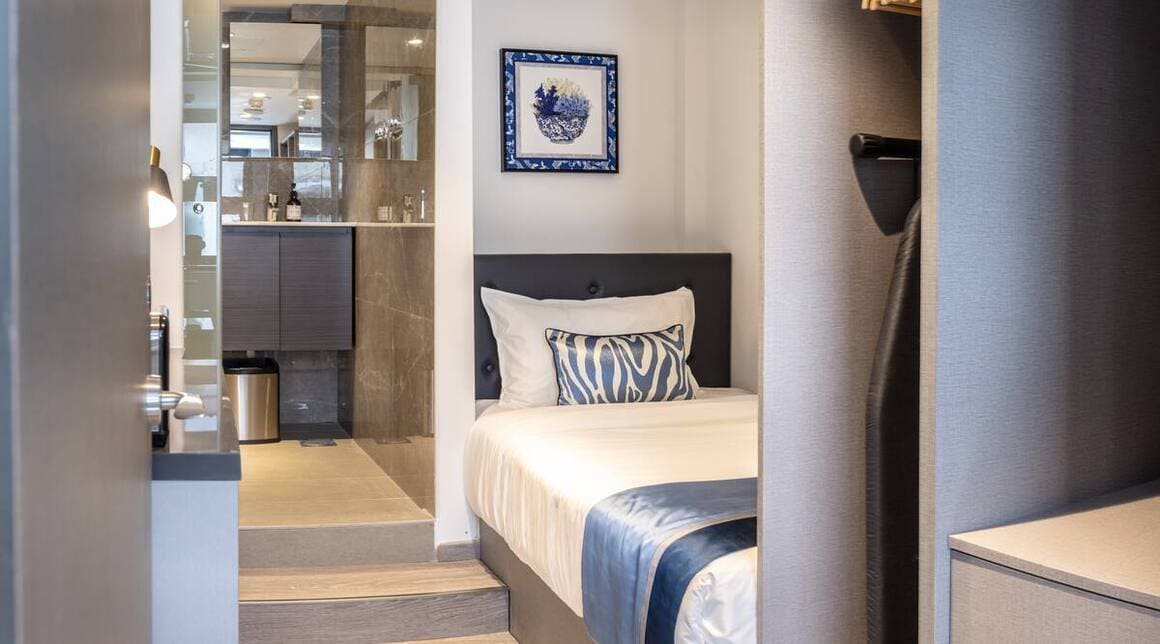 Boat Quay Studio Single