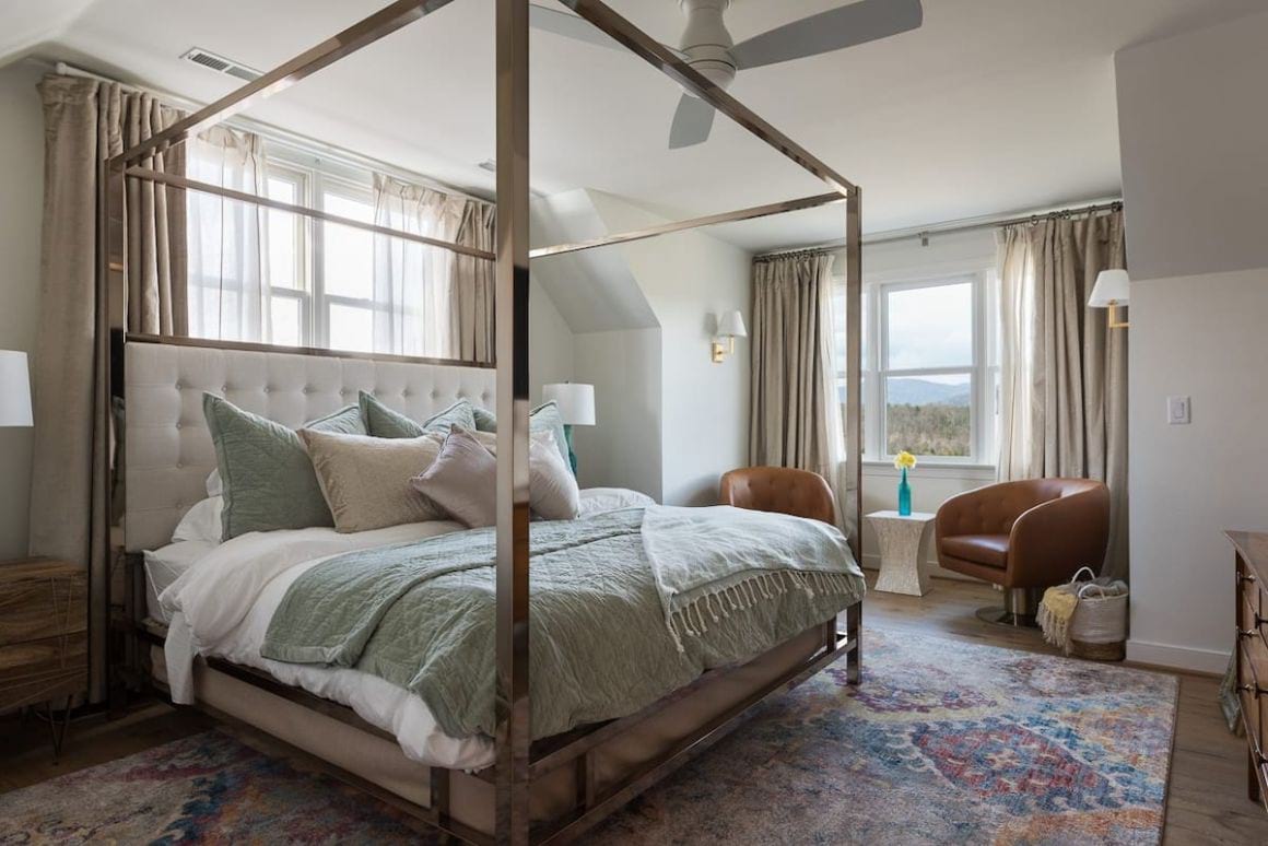 Exquisite B and B with Pool and Vineyard Views