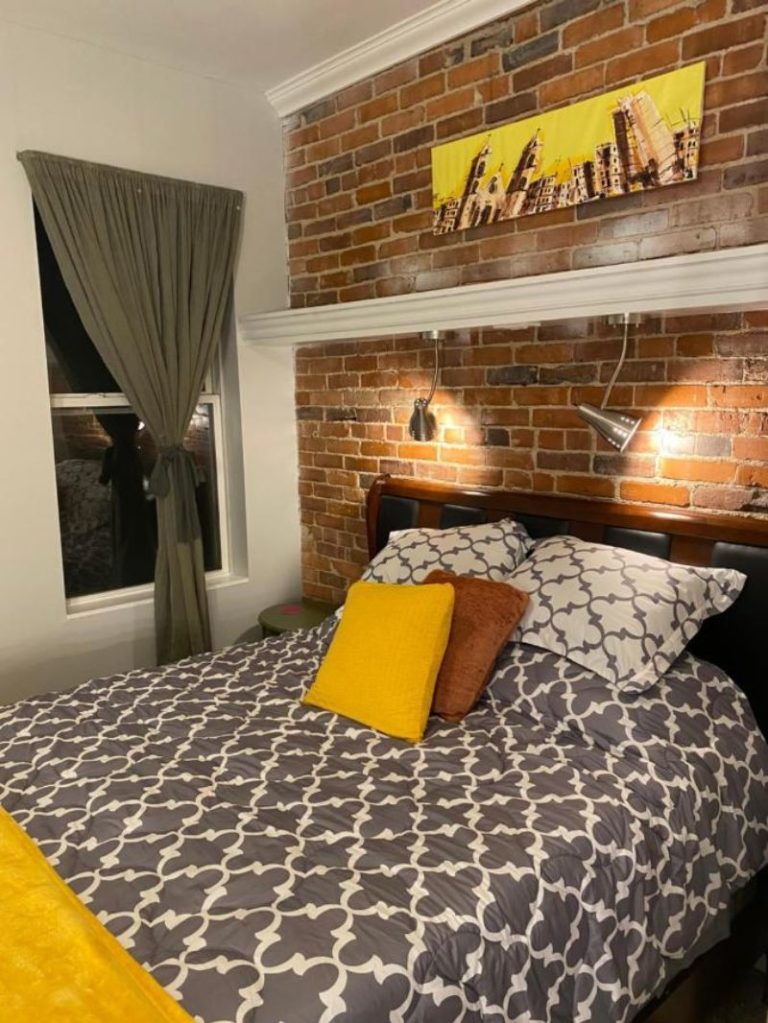 The BEST Hostels in Pittsburgh (2025 Insider Guide)