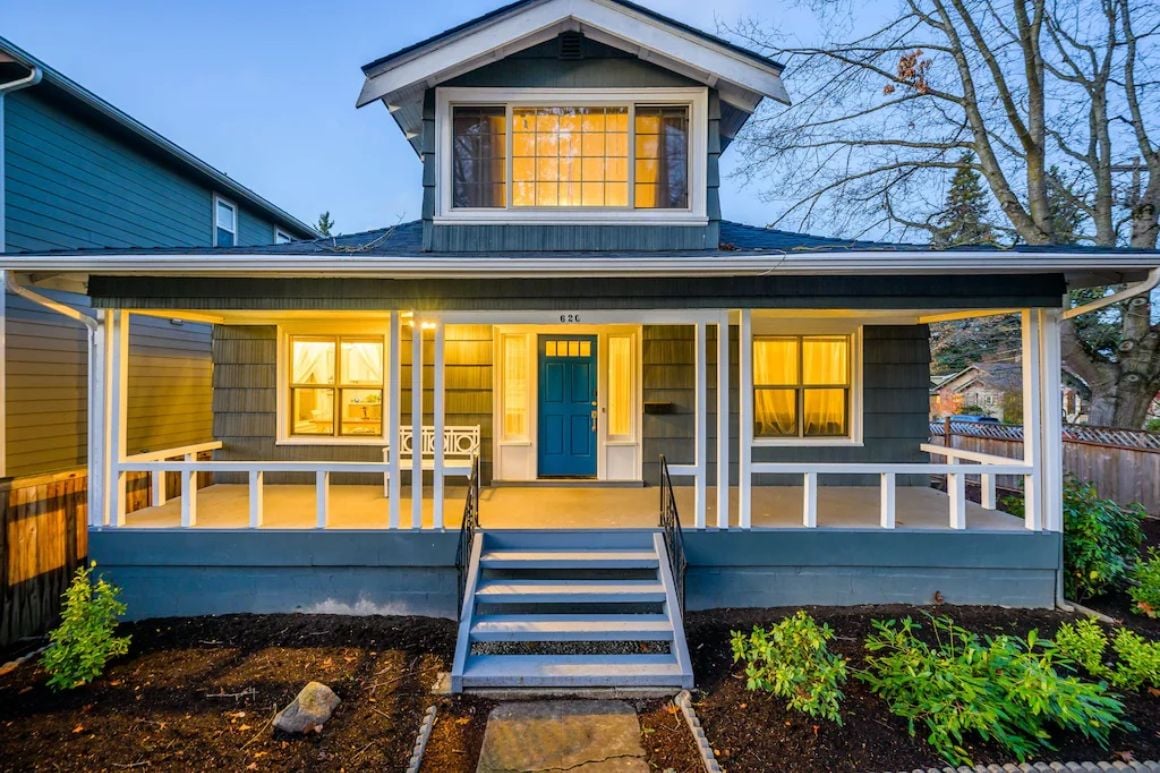 Exquisite 5 Bed Box House with Office Area, Seattle