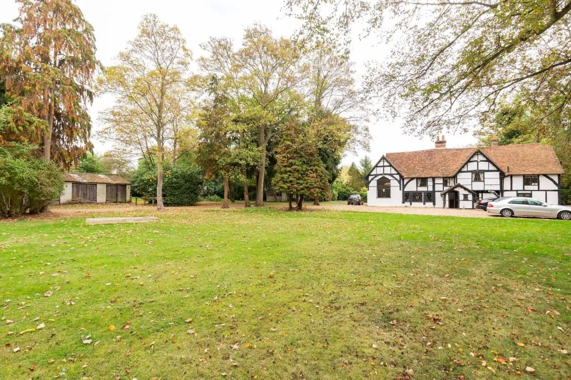 16th Century Cottage, London