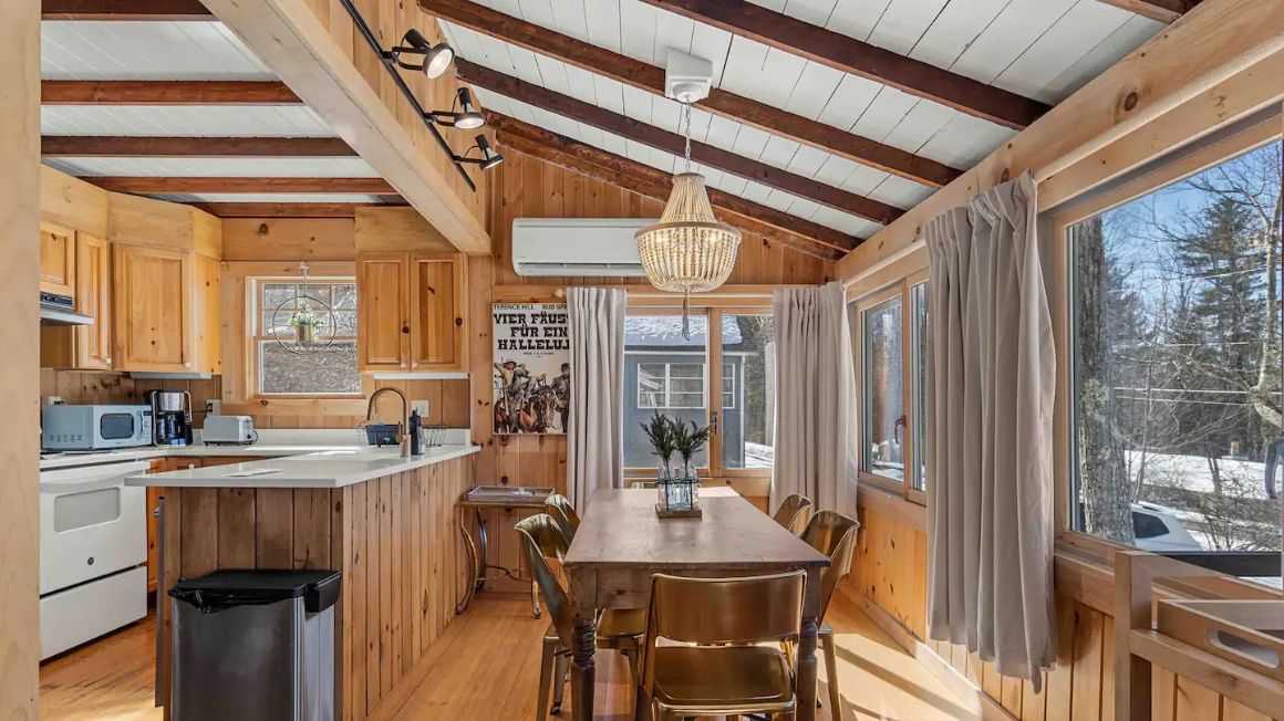 Stockbridge Cabin, Massachusetts
