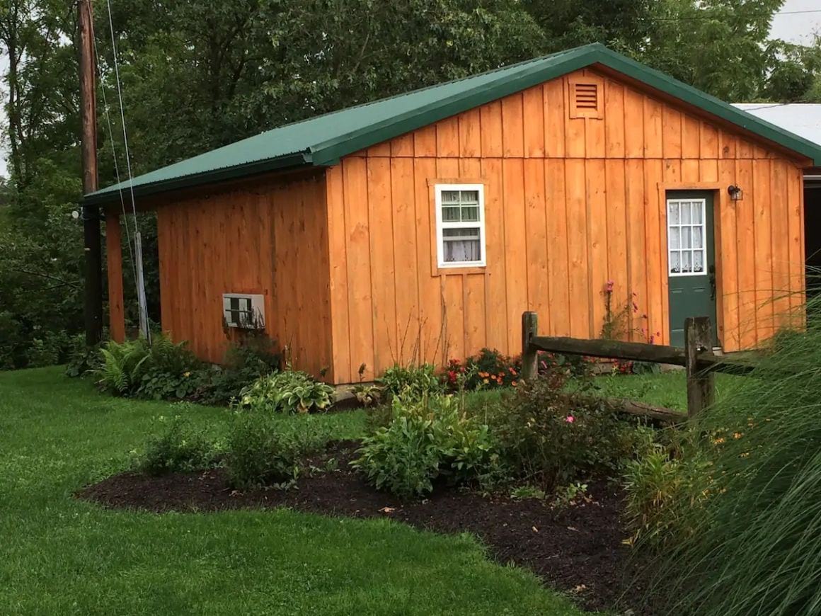 Cabin on the Creek, Pennsylvania