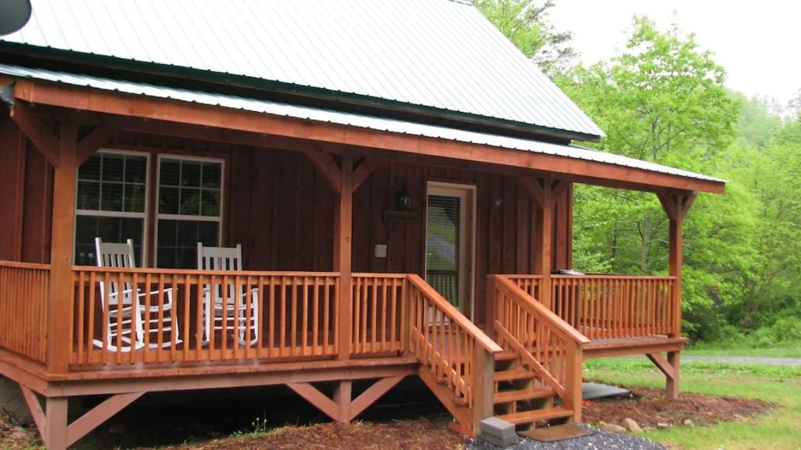 A Secluded Cabin by a Creek, Virginia