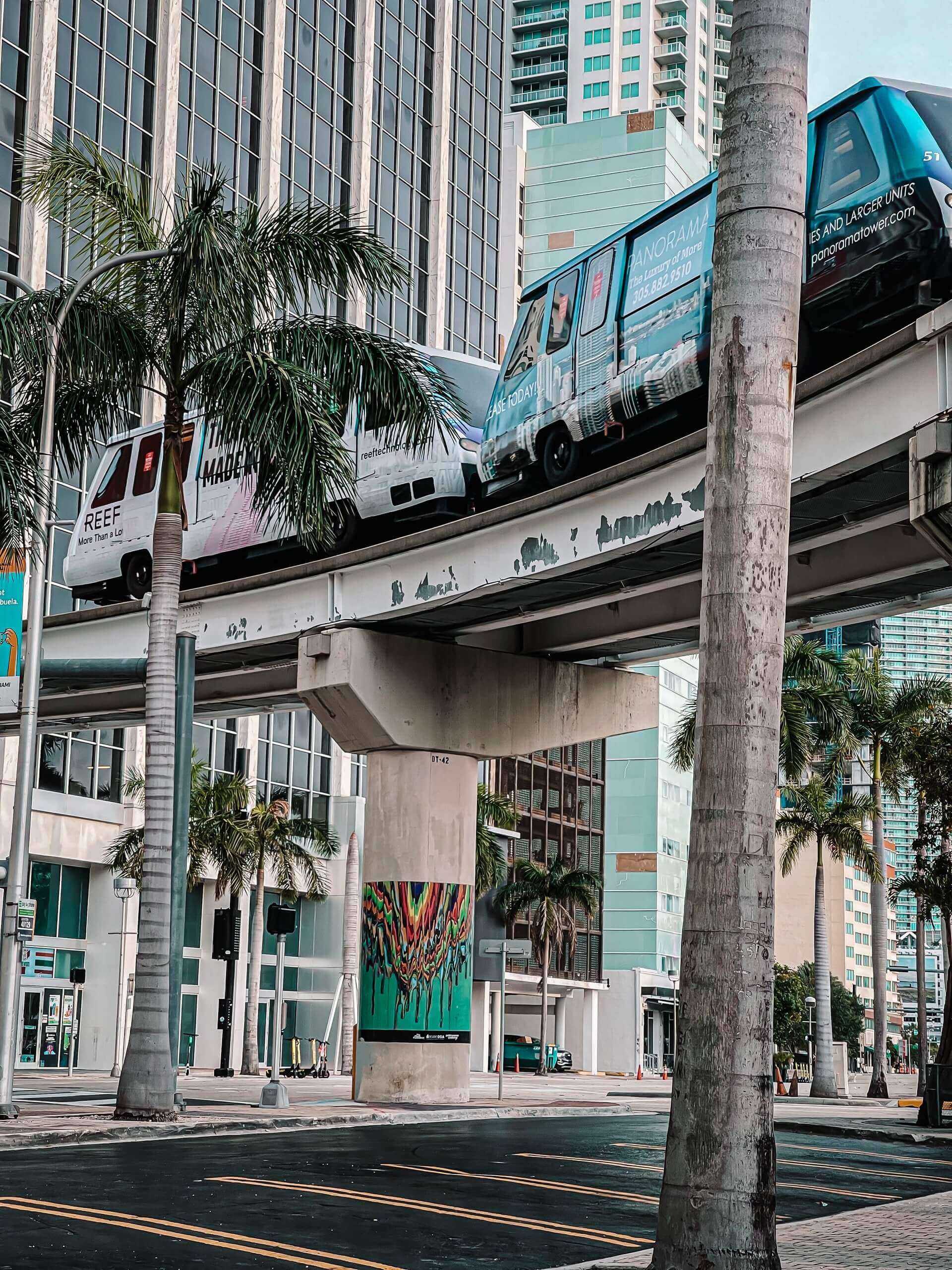metrorail moving along rail in miami