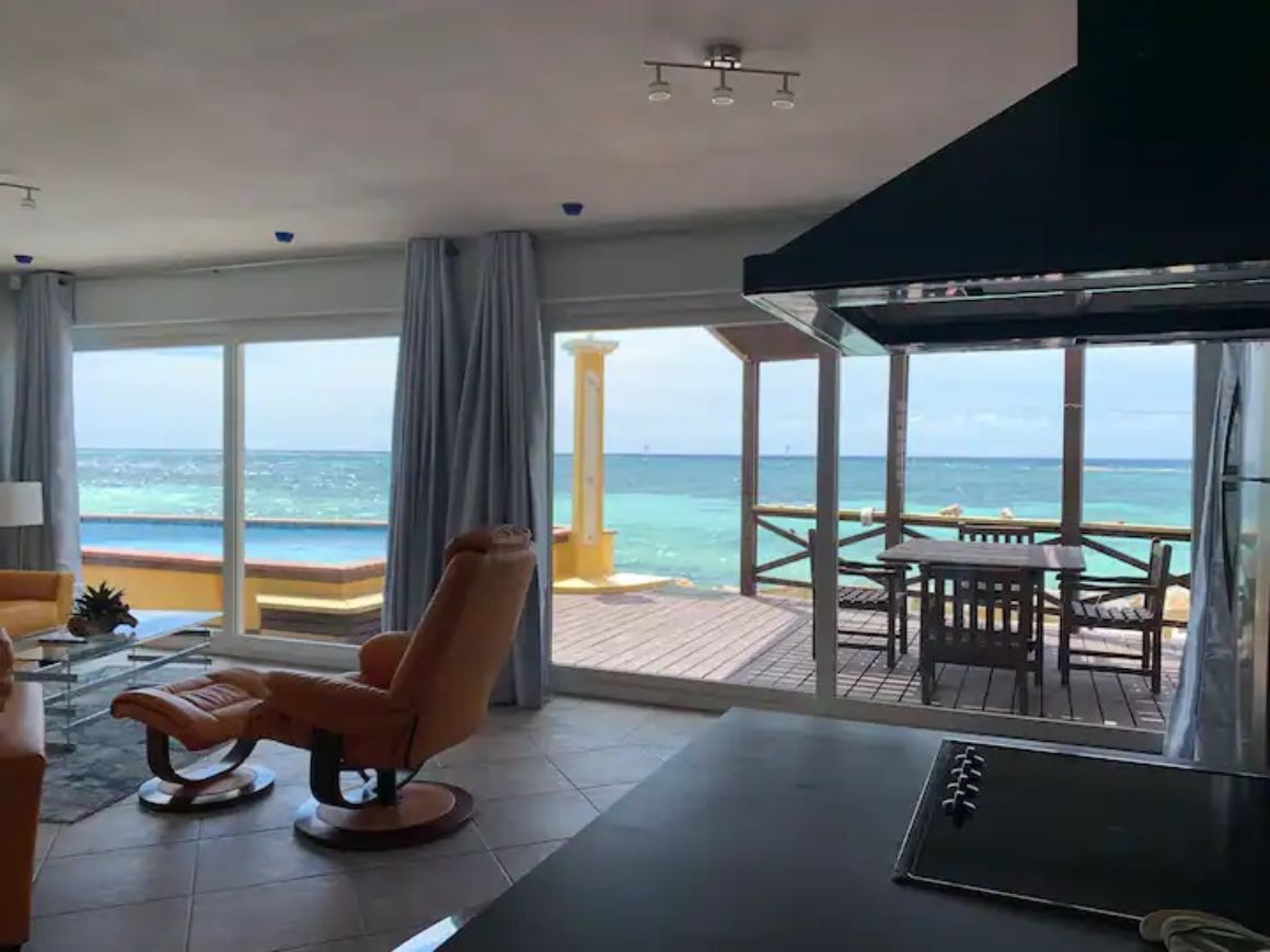 Oceanfront Beach Chalet, Aruba