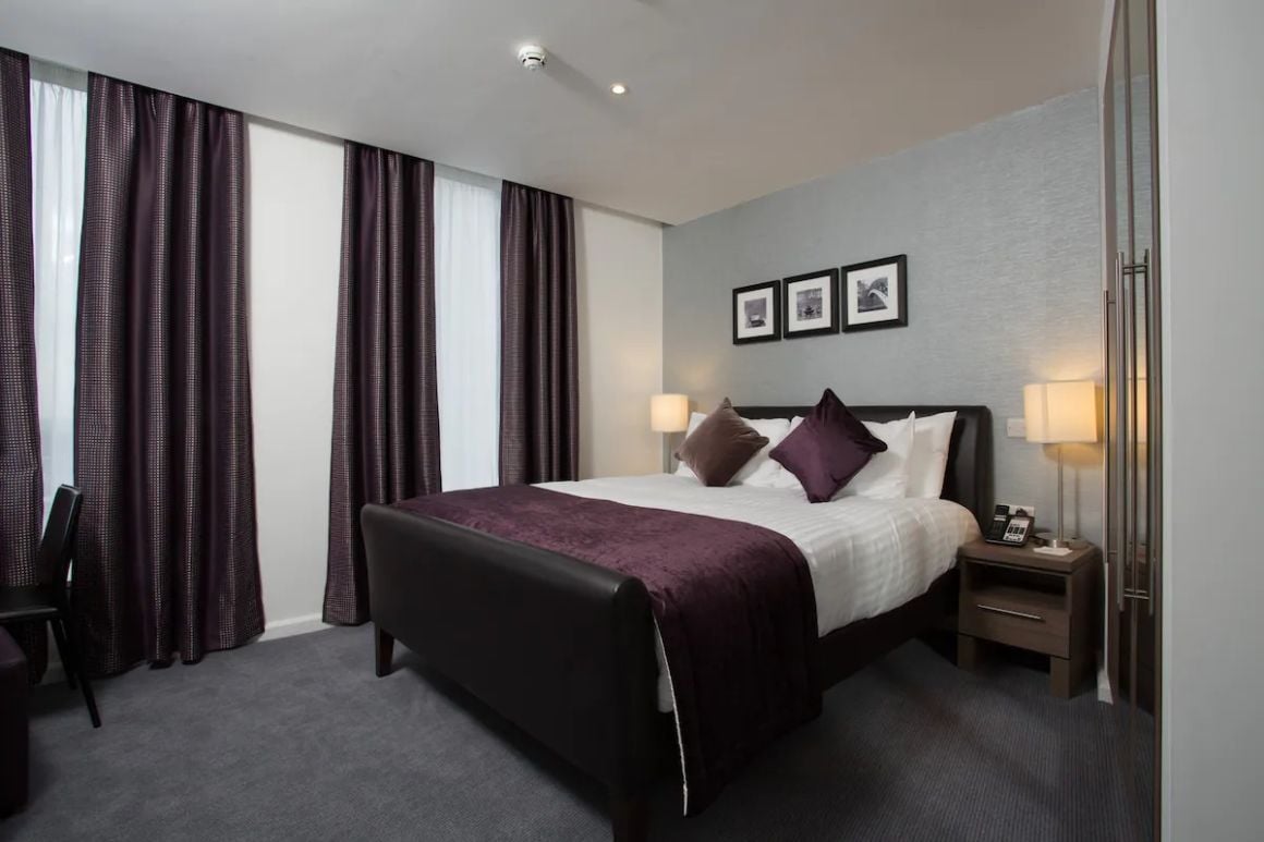 Well Equipped Self Catering BnB with Gym, Birmingham