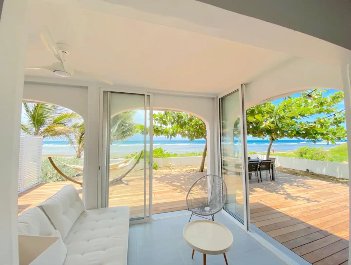 Villa de Plage Pieds dans l Eau 120m2 et jardin, Guadeloupe