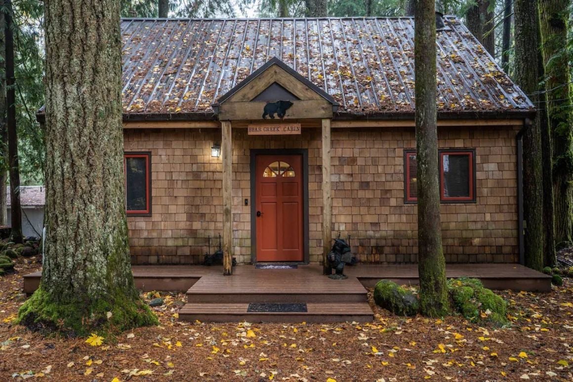 Bear Creek Cabin, Oregon