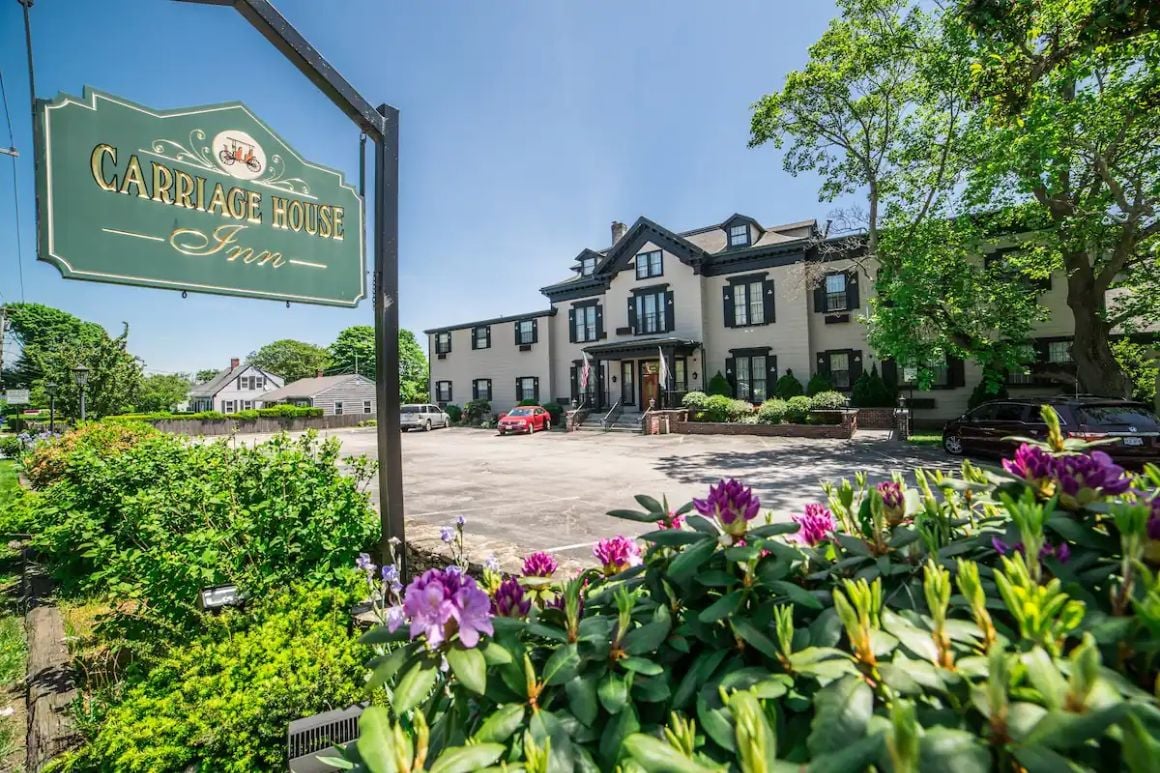 Charming Carriage House Inn with Victorian Decor, Rhode Island