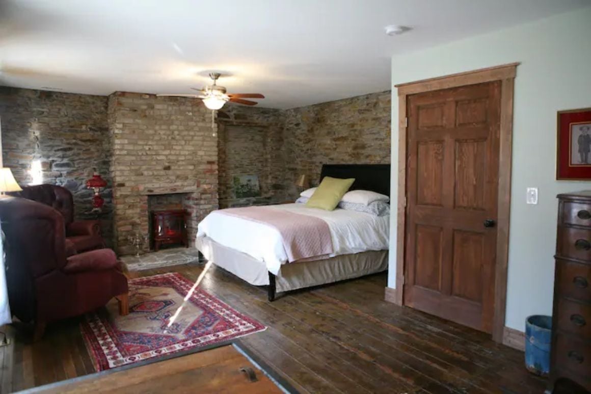 Light Horse Inn with Historic Interiors, West Virginia