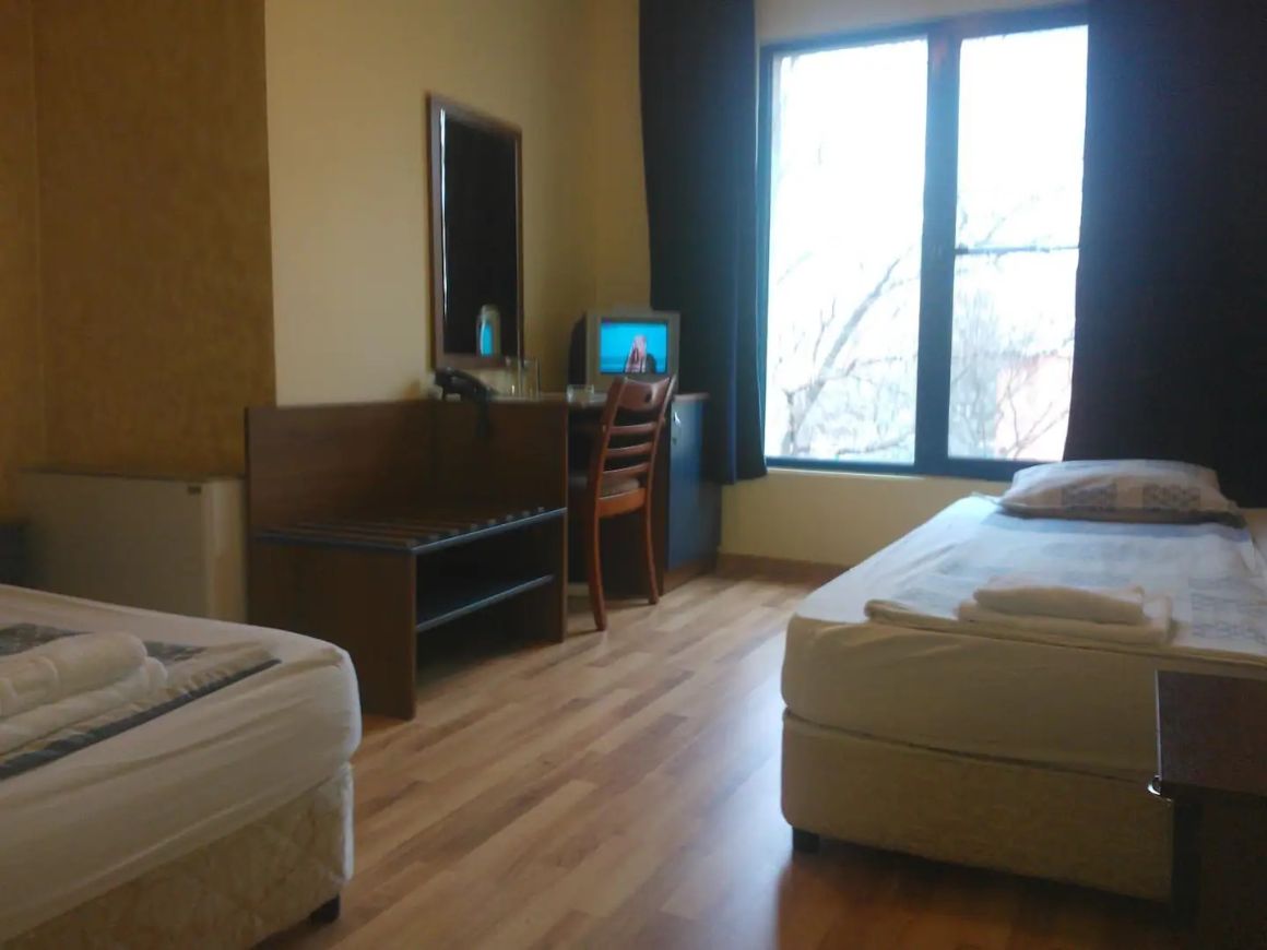 Charming Hotel Near Town Center, Bansko 