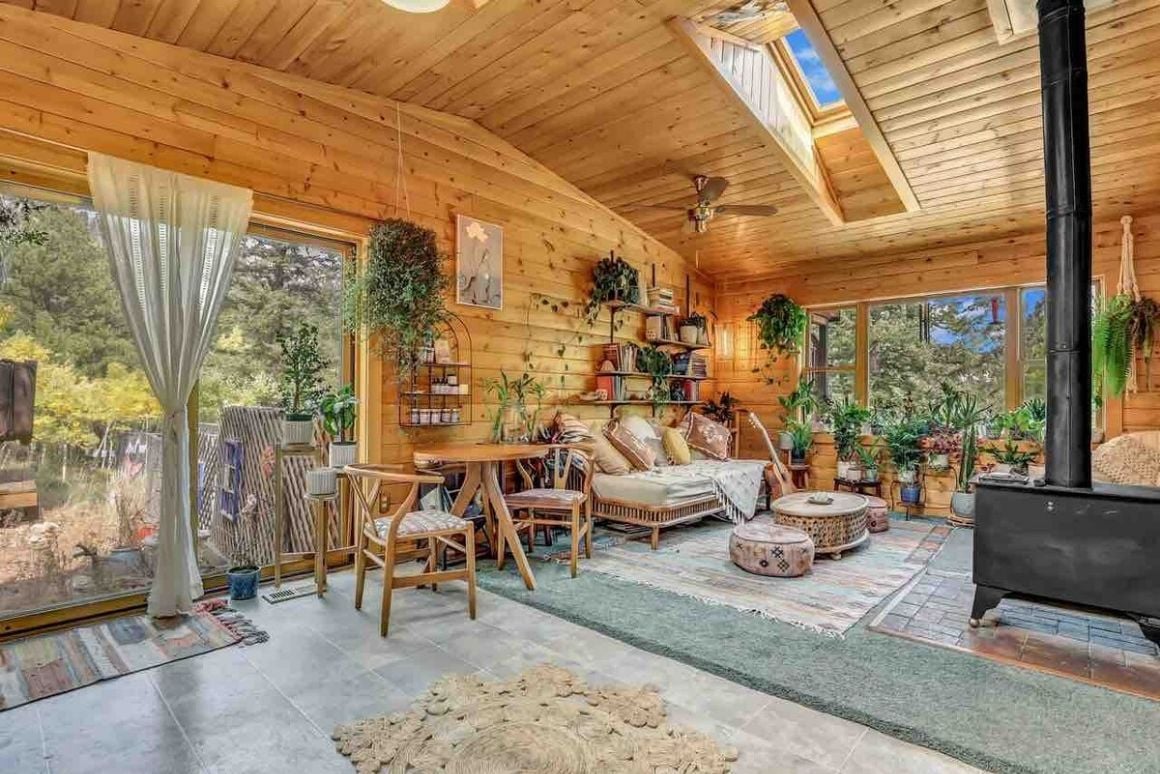 Cozy Room in a Lovely Cabin Colorado