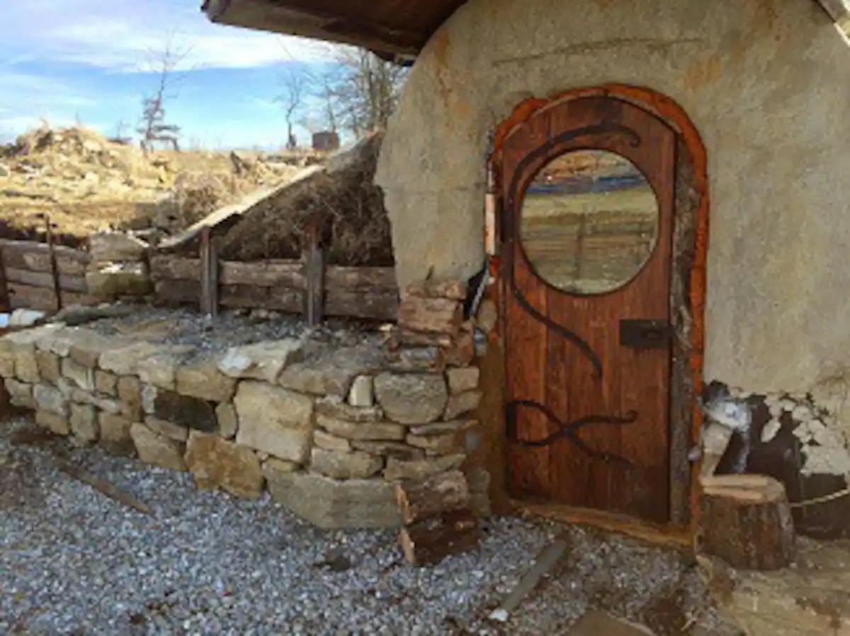 a unique earthen cabin in missouri