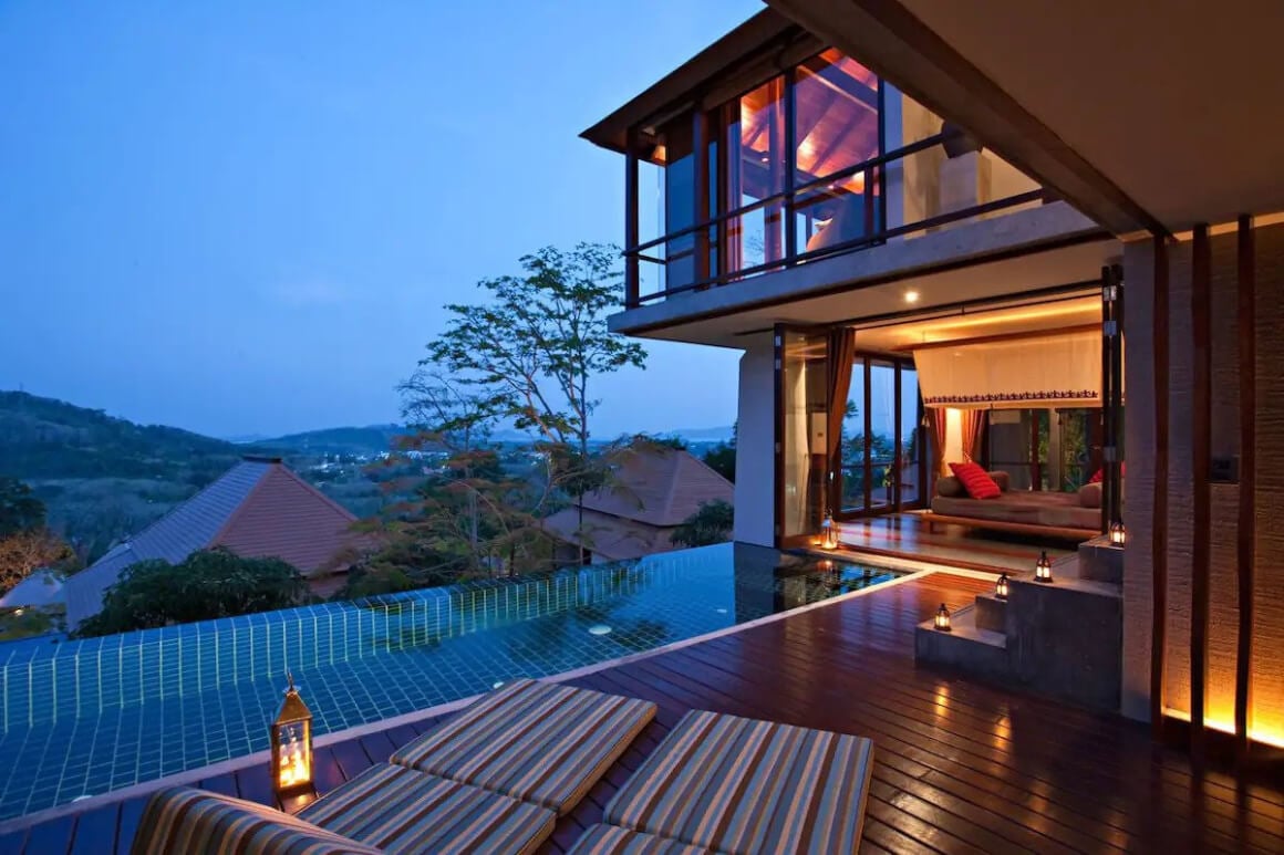 Villa in Chalong Bay with pool, bath tub, and breathtaking views of the lush greenery