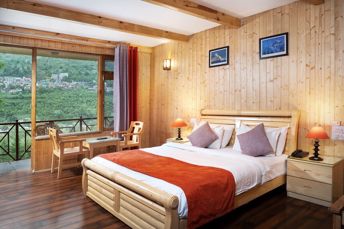 Private Room in a Chalet